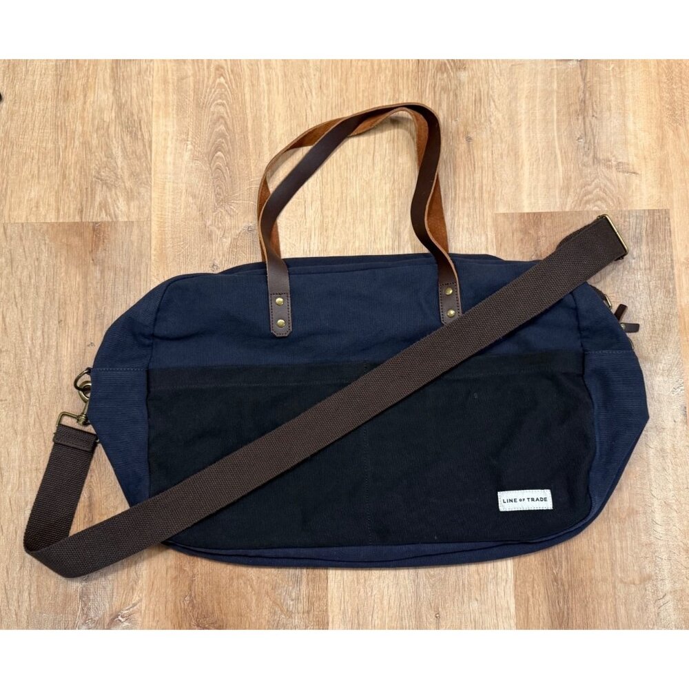 Line Of Trade Navy Canvas Weekender Bag With Leather Handles & Adjustable Strap